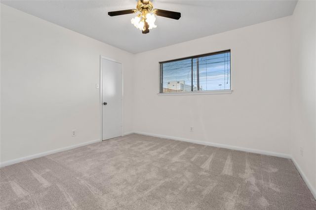 2513 Country Club Boulevard, Sugar Land, TX 77478