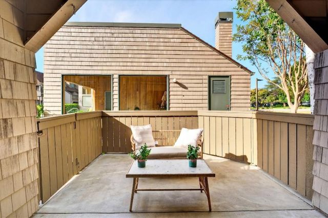 9 Cove Lane, Redwood City, CA 94065