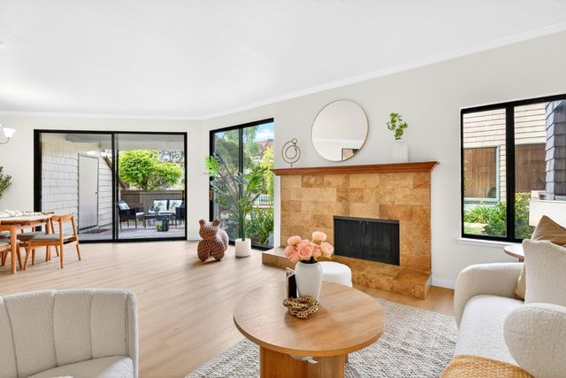 9 Cove Lane, Redwood City, CA 94065