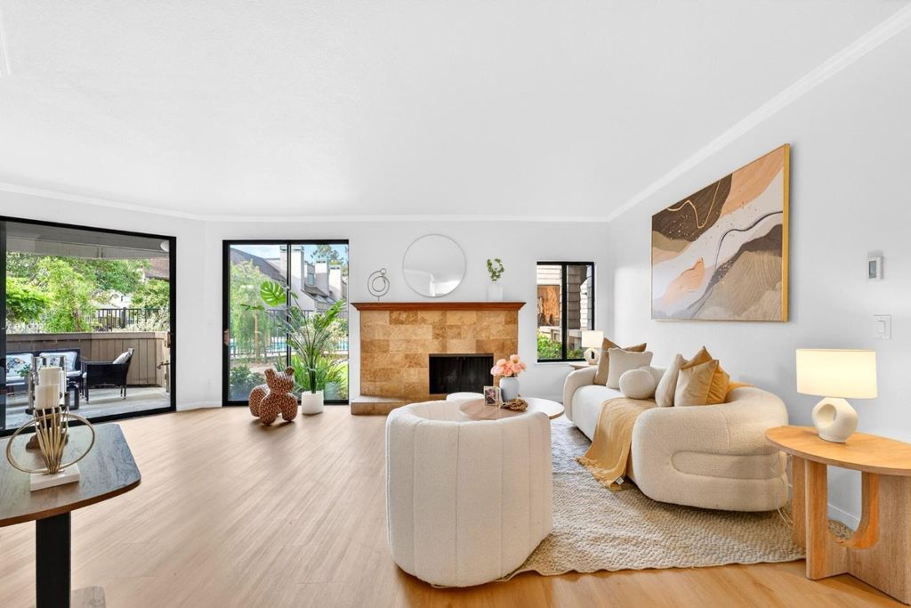 9 Cove Lane, Redwood City, CA 94065