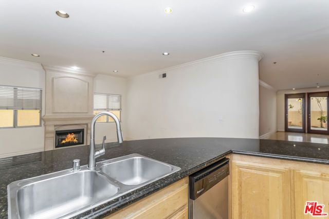 10364 Almayo Avenue 103, Los Angeles, CA 90064