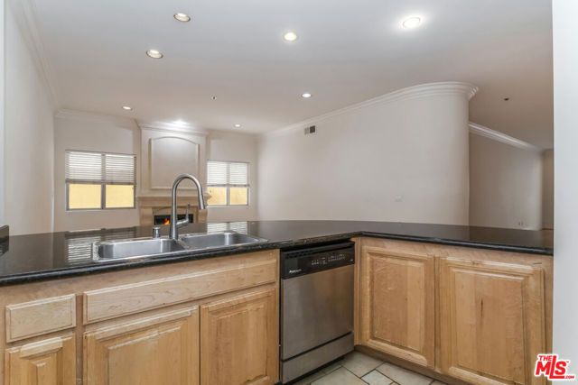 10364 Almayo Avenue 103, Los Angeles, CA 90064