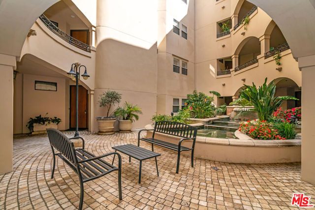 10364 Almayo Avenue 103, Los Angeles, CA 90064