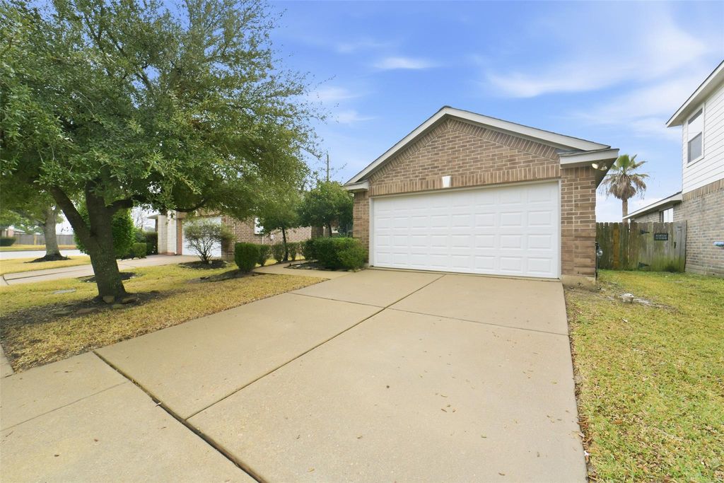 19907 Parkstone Bend Lane, Katy, TX 77449
