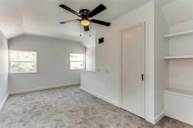3400 8th Avenue, Fort Worth, TX 76110