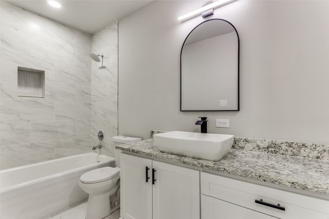3400 8th Avenue, Fort Worth, TX 76110