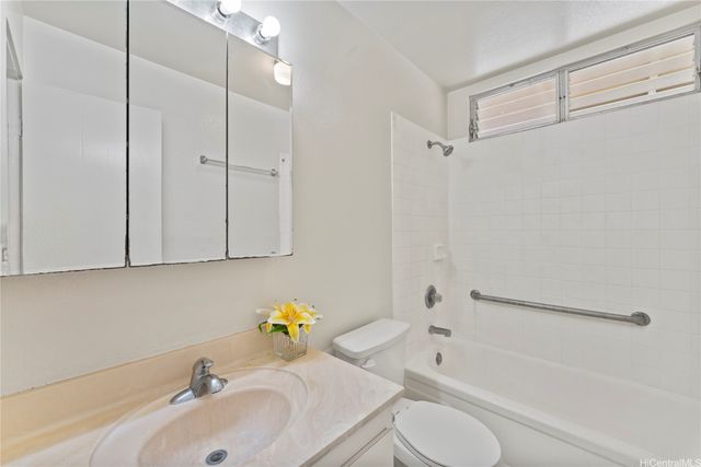 94-170 Kaima Place, Waipahu, HI 96797