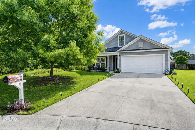 1205 Catbird Court, Hanahan, SC 29410