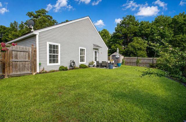 1205 Catbird Court, Hanahan, SC 29410