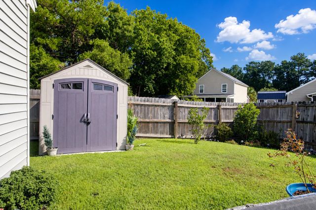 1205 Catbird Court, Hanahan, SC 29410