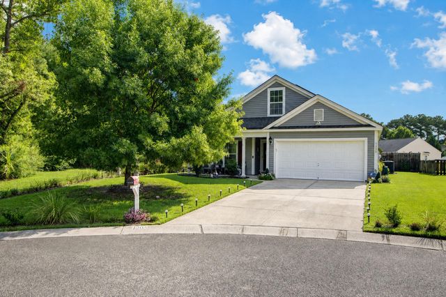 1205 Catbird Court, Hanahan, SC 29410