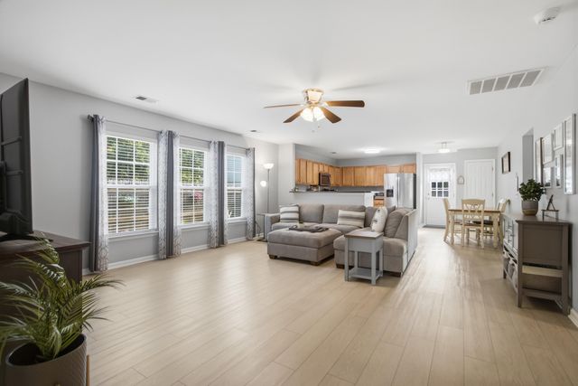 1205 Catbird Court, Hanahan, SC 29410