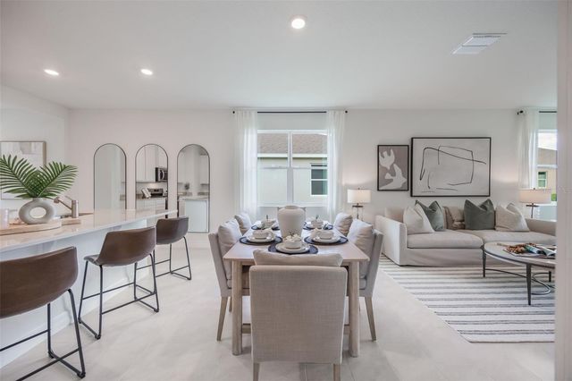 3961 KENNEBUNK LOOP, Mount Dora, FL 32757