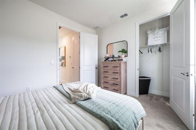 3961 KENNEBUNK LOOP, Mount Dora, FL 32757