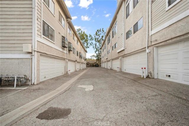 4634 Don Lorenzo Drive A, Los Angeles, CA 90008