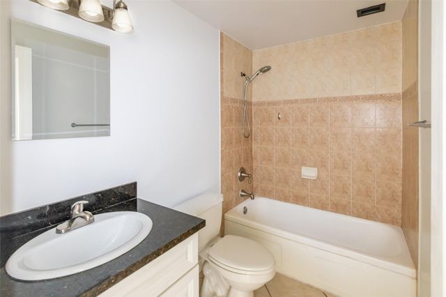 2881 NE 32nd Street 119, Fort Lauderdale, FL 33306