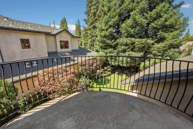 1254 Winerose Ct, Lodi, CA 95242