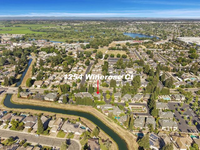 1254 Winerose Ct, Lodi, CA 95242