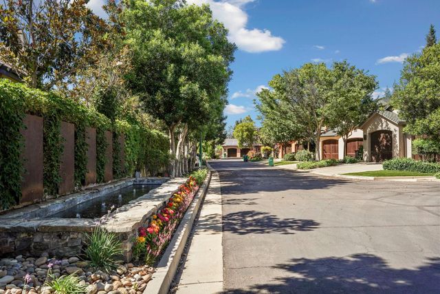 1254 Winerose Ct, Lodi, CA 95242