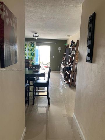 16801 NE 13th Ave 301, Miami, FL 33162