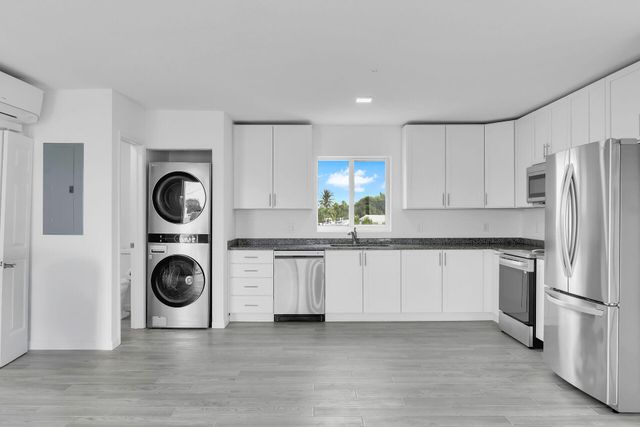 10877 Overseas Hwy Apt 6, Marathon, FL 33050