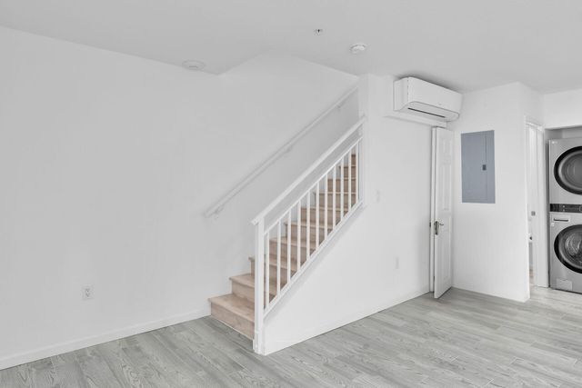 10877 Overseas Hwy Apt 6, Marathon, FL 33050