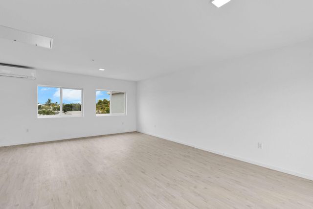 10877 Overseas Hwy Apt 6, Marathon, FL 33050