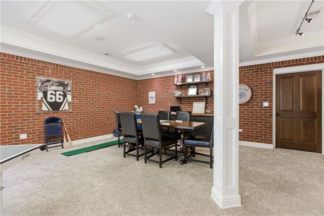 29 Virginia Lane, Cecil, PA 15317