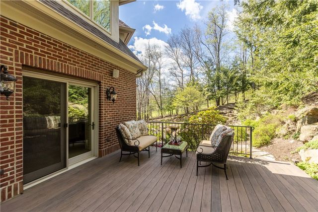 29 Virginia Lane, Cecil, PA 15317