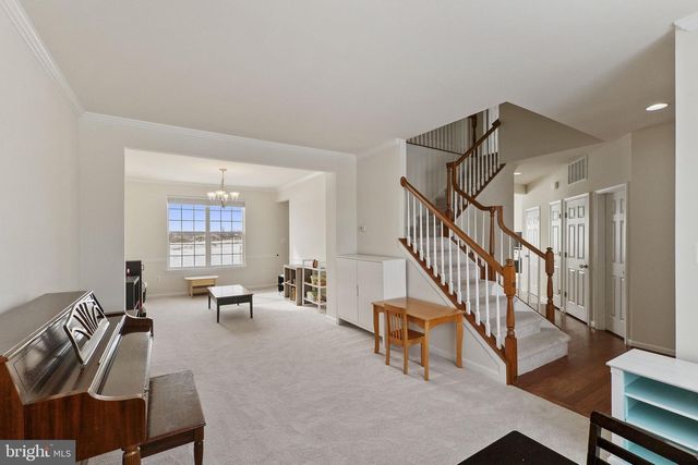 170 SHALLOW CREEK DR, Ranson, WV 25438