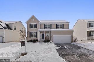 170 SHALLOW CREEK DR, Ranson, WV 25438