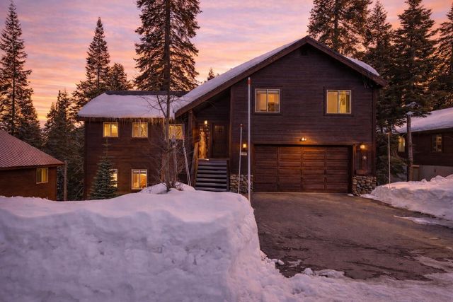 12395 Skislope Way, Truckee, CA 96160