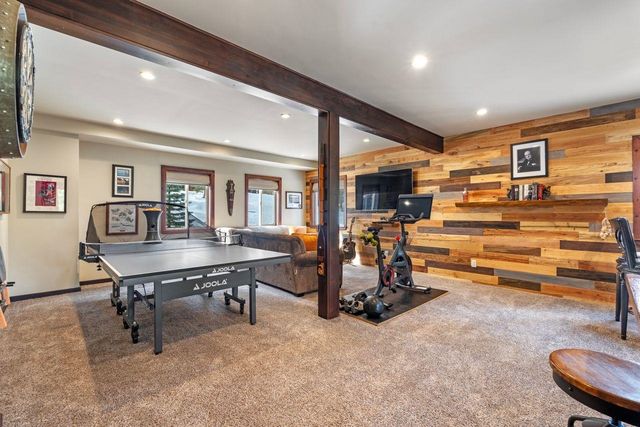 12395 Skislope Way, Truckee, CA 96160