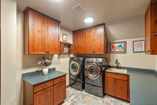 12395 Skislope Way, Truckee, CA 96160