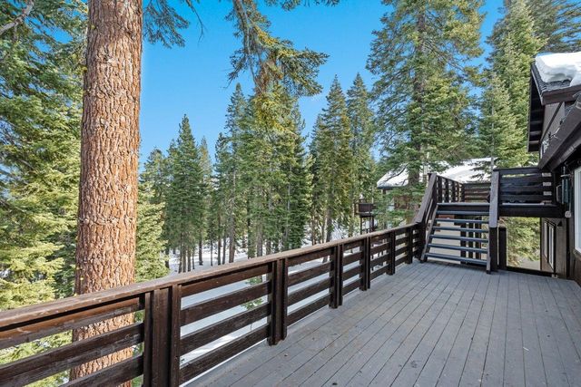 12395 Skislope Way, Truckee, CA 96160