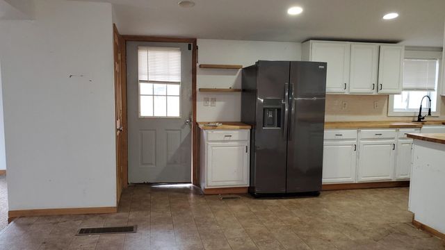 5500 85th Avenue, Evart, MI 49631