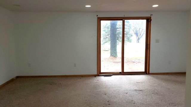 5500 85th Avenue, Evart, MI 49631