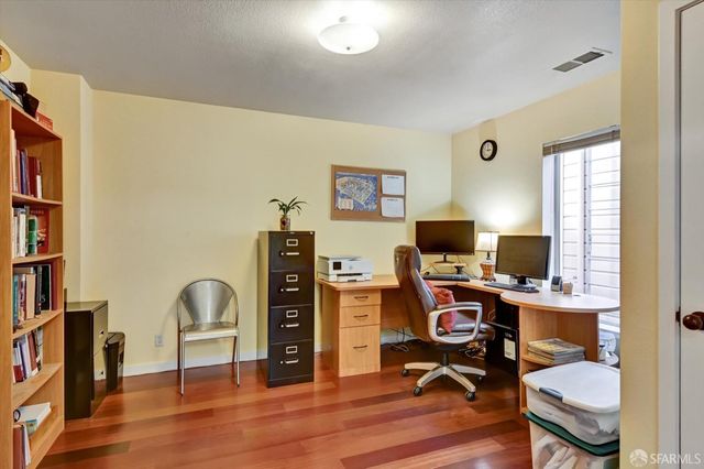 1678 Wallace Avenue, San Francisco, CA 94124