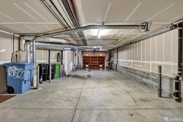 1678 Wallace Avenue, San Francisco, CA 94124