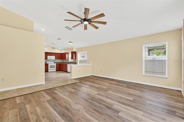 913 SUMMER BREEZE DRIVE, Brandon, FL 33511