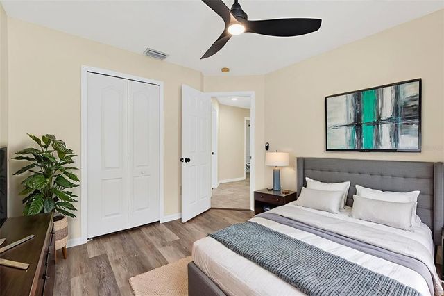 913 SUMMER BREEZE DRIVE, Brandon, FL 33511
