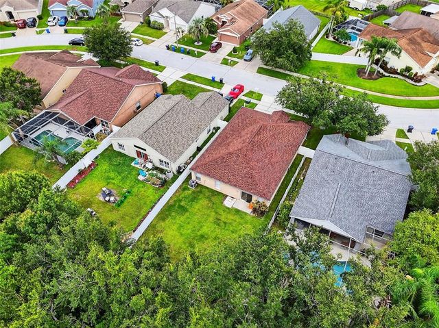 913 SUMMER BREEZE DRIVE, Brandon, FL 33511