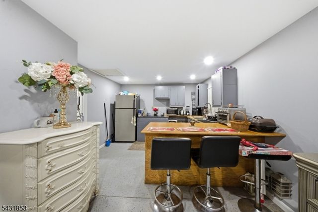 47 Dupont Ave, Wanaque Boro, NJ 07420