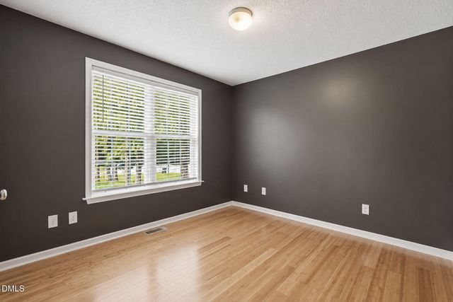 130 Walton Circle, Benson, NC 27504