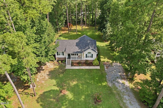 130 Walton Circle, Benson, NC 27504
