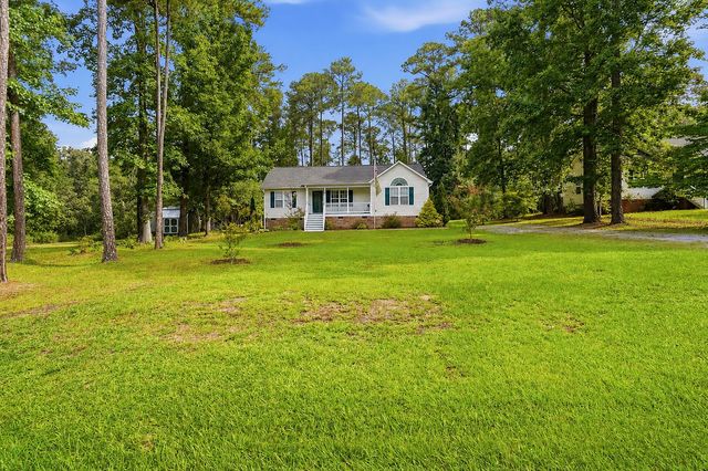 130 Walton Circle, Benson, NC 27504