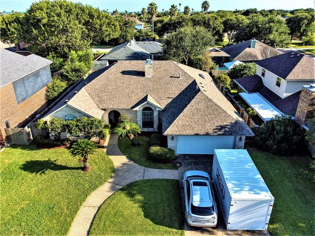 308 Sea Gate Dr, Portland, TX 78374