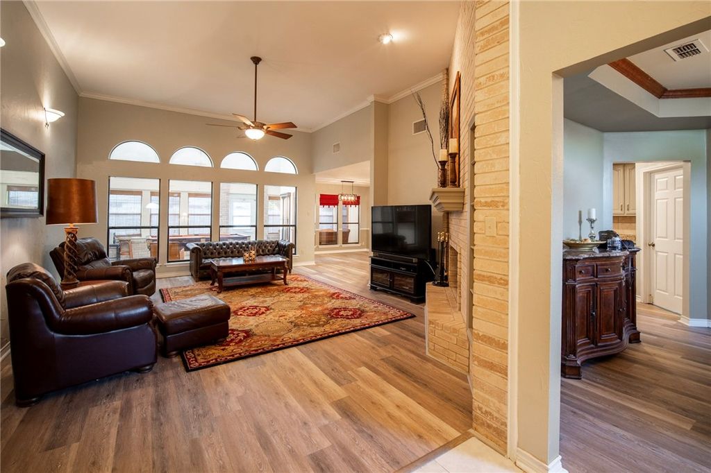 308 Sea Gate Dr, Portland, TX 78374 — photo 2