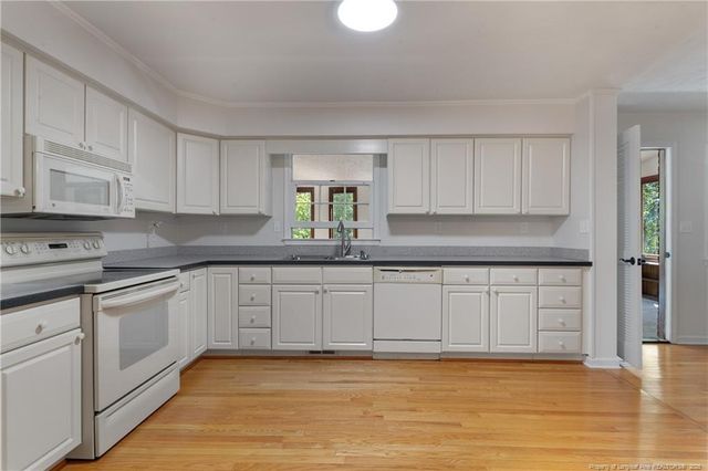 5605 Lockheart Circle, Fayetteville, NC 28303
