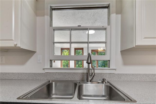 5605 Lockheart Circle, Fayetteville, NC 28303